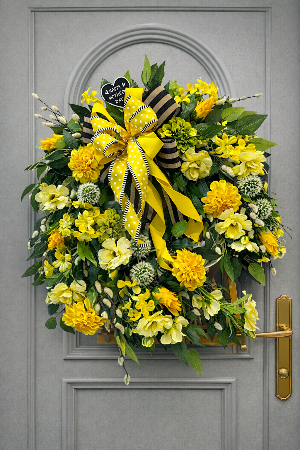 Mother’s Day wreath (variant)
